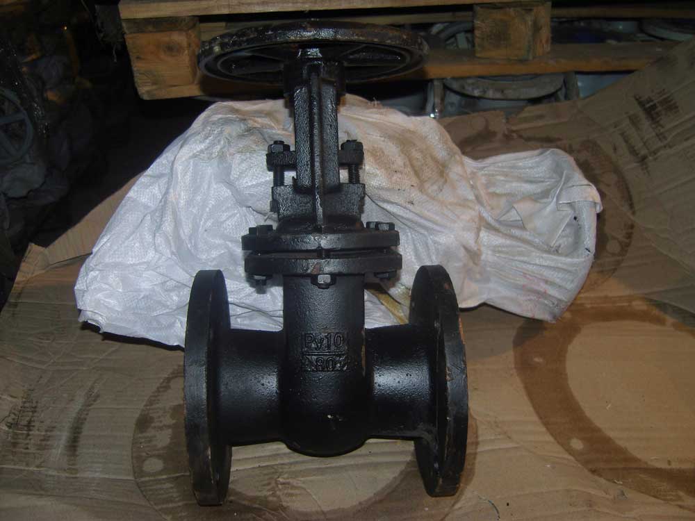 Монтаж задвижек 30ч6бр